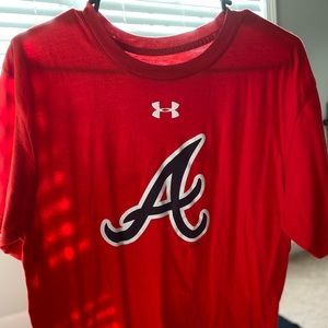 Men’s under armor braves shirt